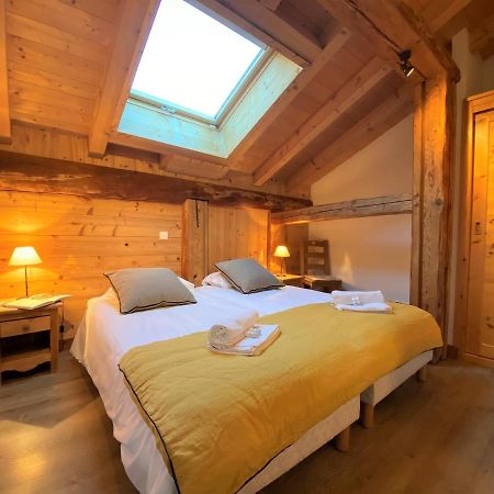 Chalet In Morzine Sleeping 12 With Sauna Exterior foto