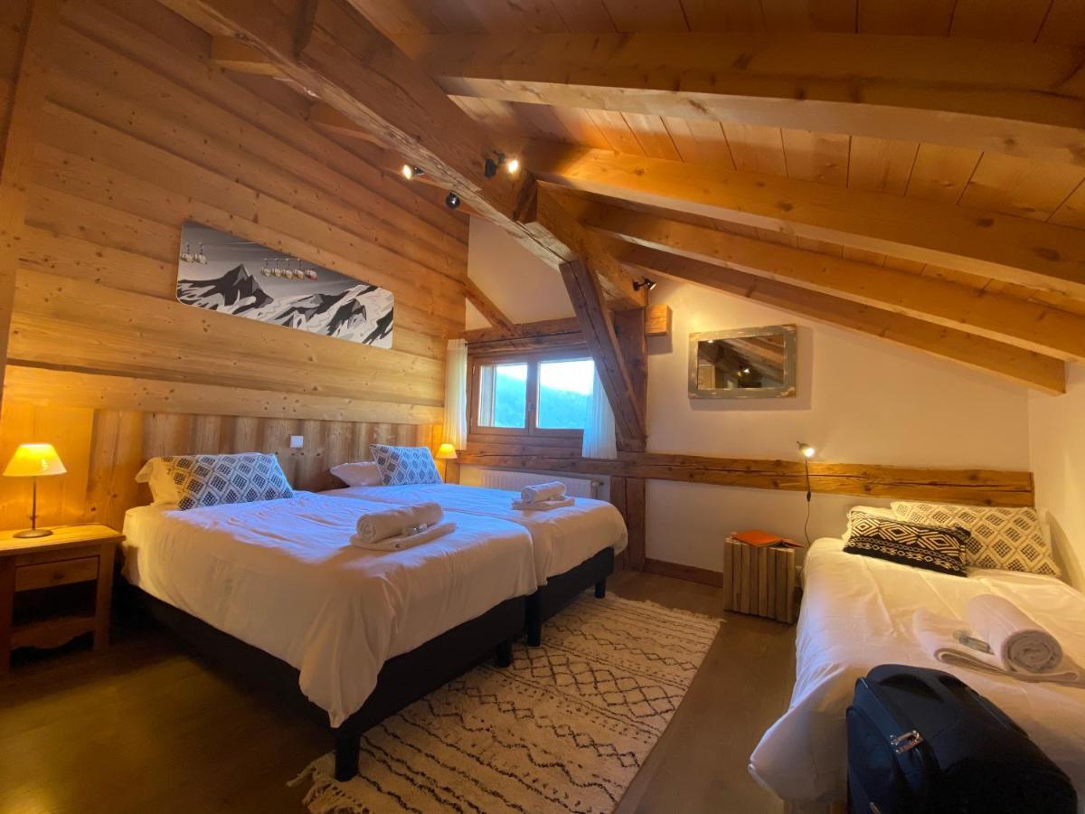 Chalet In Morzine Sleeping 12 With Sauna Exterior foto