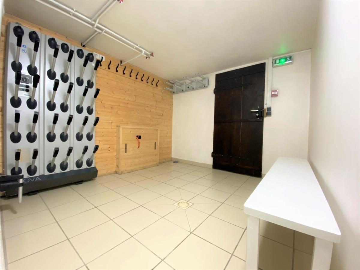 Chalet In Morzine Sleeping 12 With Sauna Exterior foto